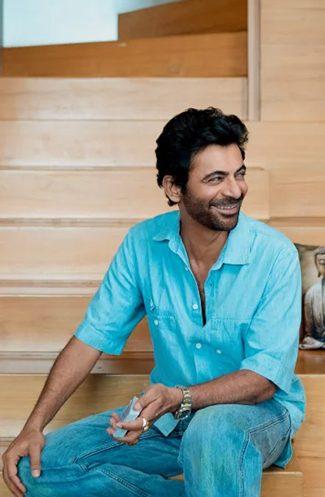 /content/dam/apcolourcatalogue/asset/ap-revamp/where-the-heart-is/season-7/landing-page/video-gallery-thumbnail-image/sunil-grover-thumbnail.jpg